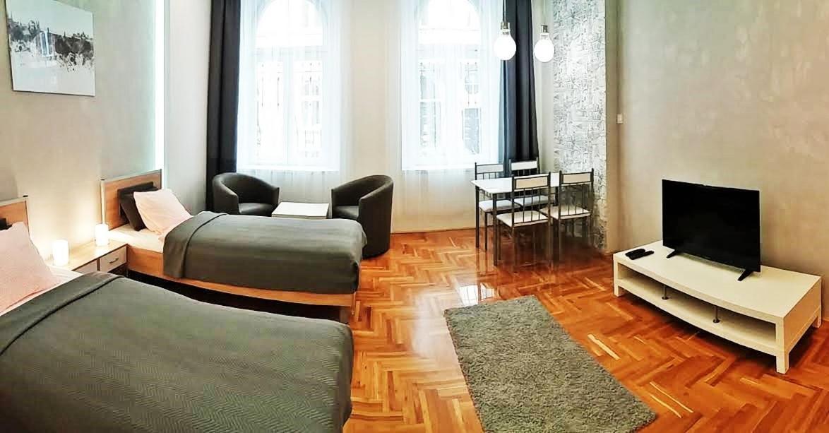 Unique Town Apartment. Clear Comfort. Budapest Esterno foto